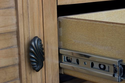 Vintage Casual Dresser - hardware view - CF-1230-0252